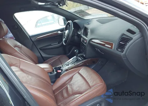 2012 Audi Q5 3.2 Premium Plus z USA, uszkodzony, nr VIN WA1DKAFP5CA109441